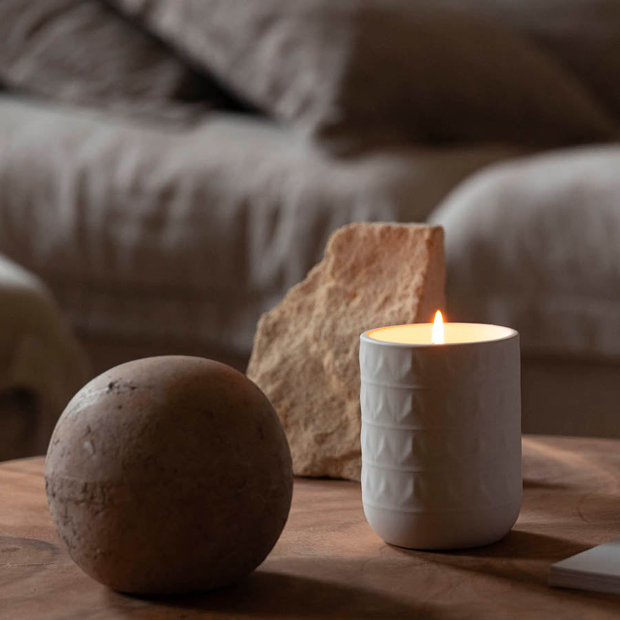 OAK SCENTED CANDLE