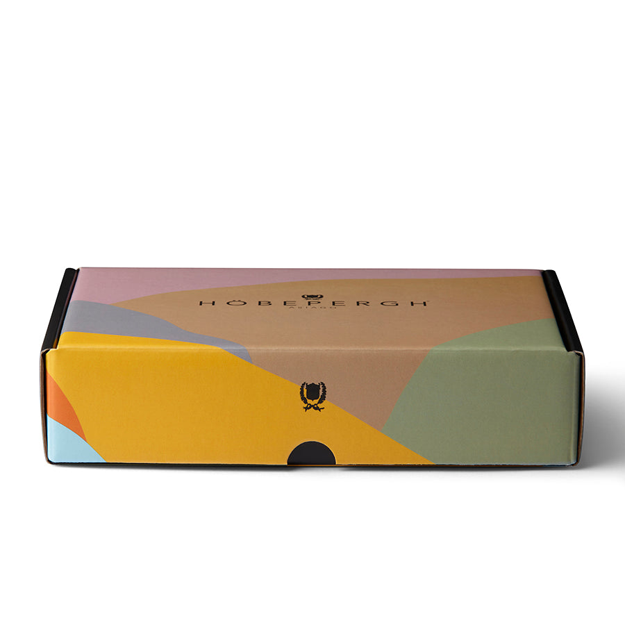 TRAVEL DISCOVERY SET