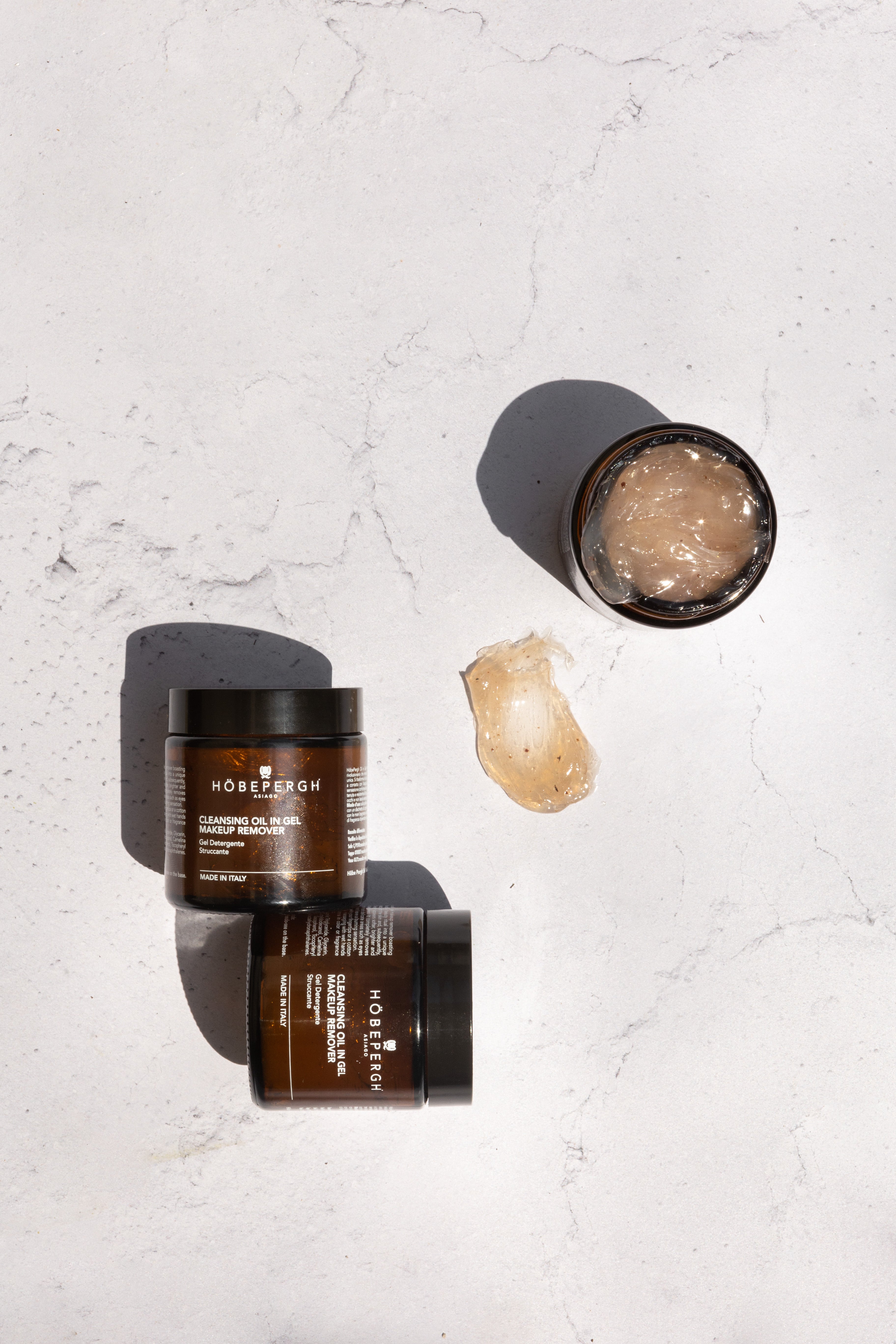 CLEANSING OIL IN GEL MAKEUP REMOVER