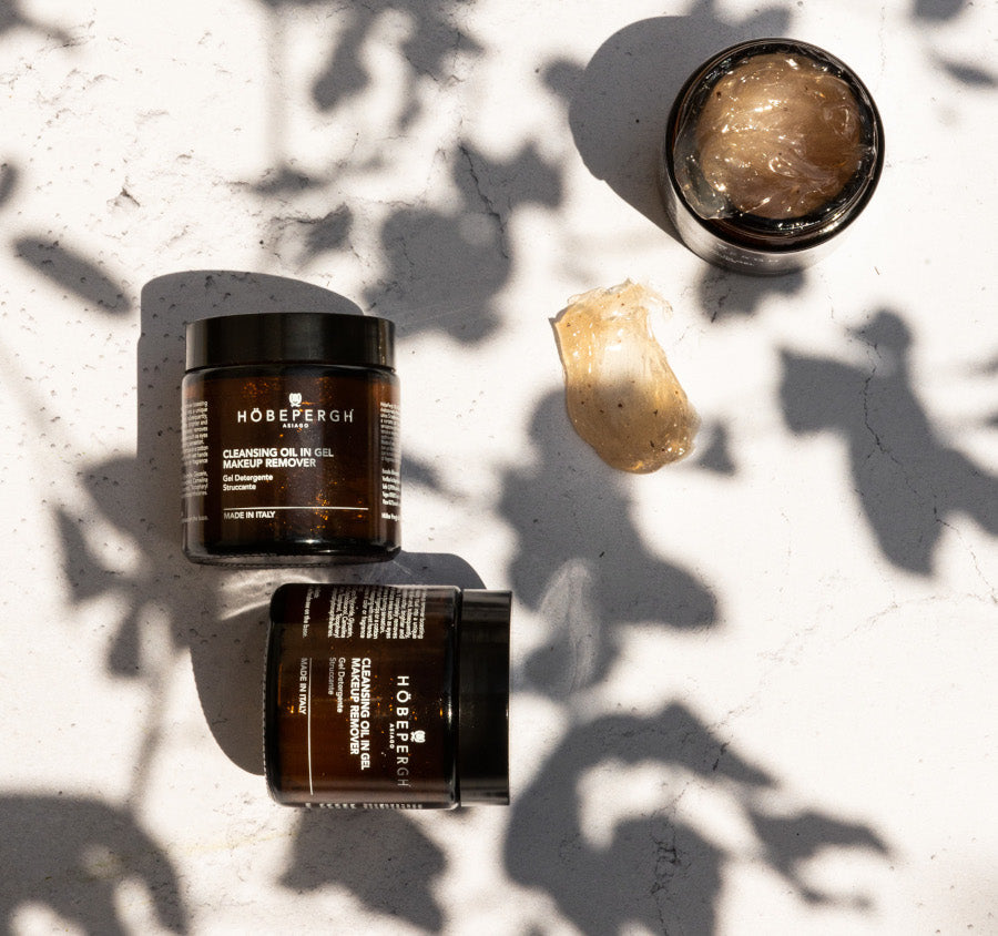 CLEANSING OIL IN GEL MAKEUP REMOVER