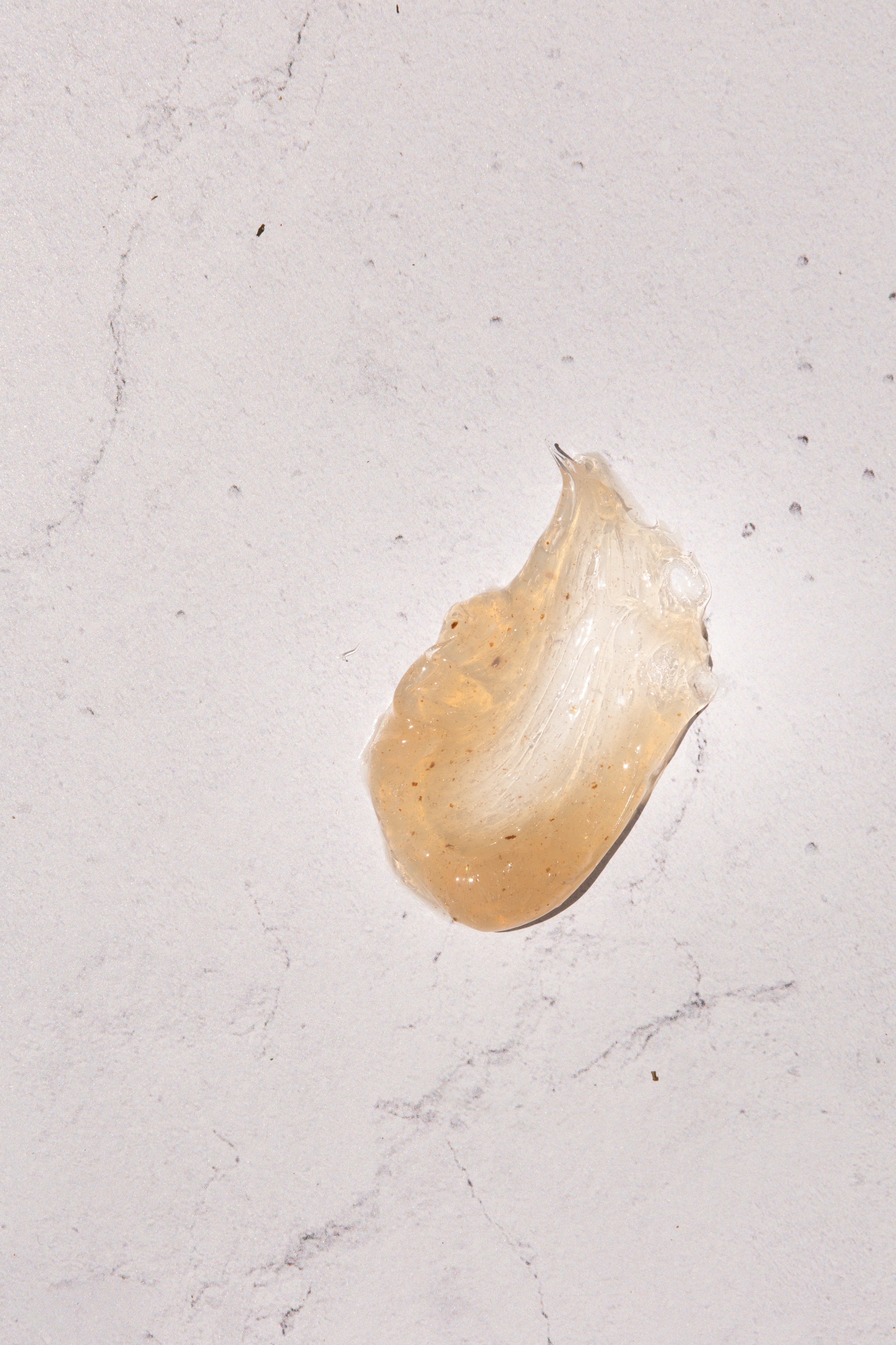 CLEANSING OIL IN GEL MAKEUP REMOVER